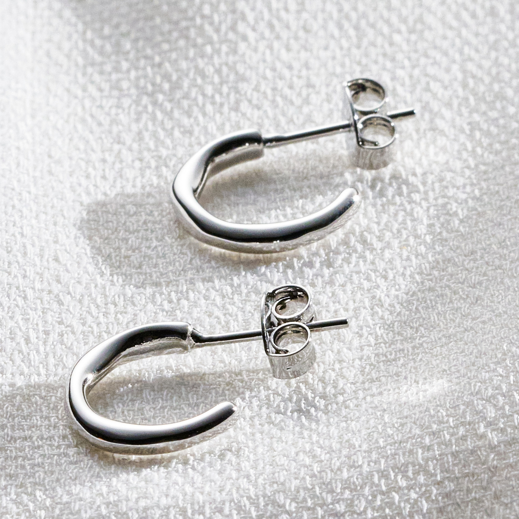 Brinco Serena Banho Ródio Branco