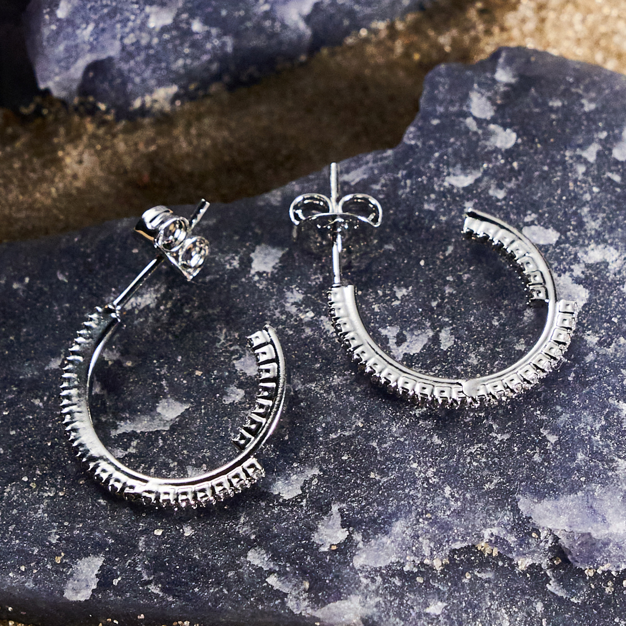 Brinco Gladys Banho Ródio Branco