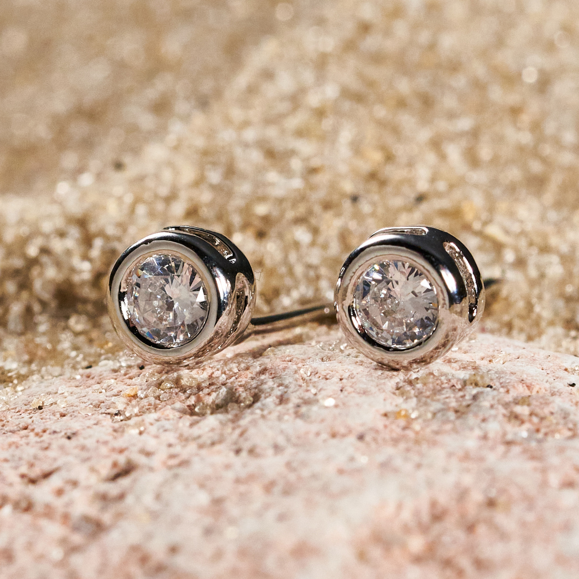 Brinco Graciela Banho Ródio Branco