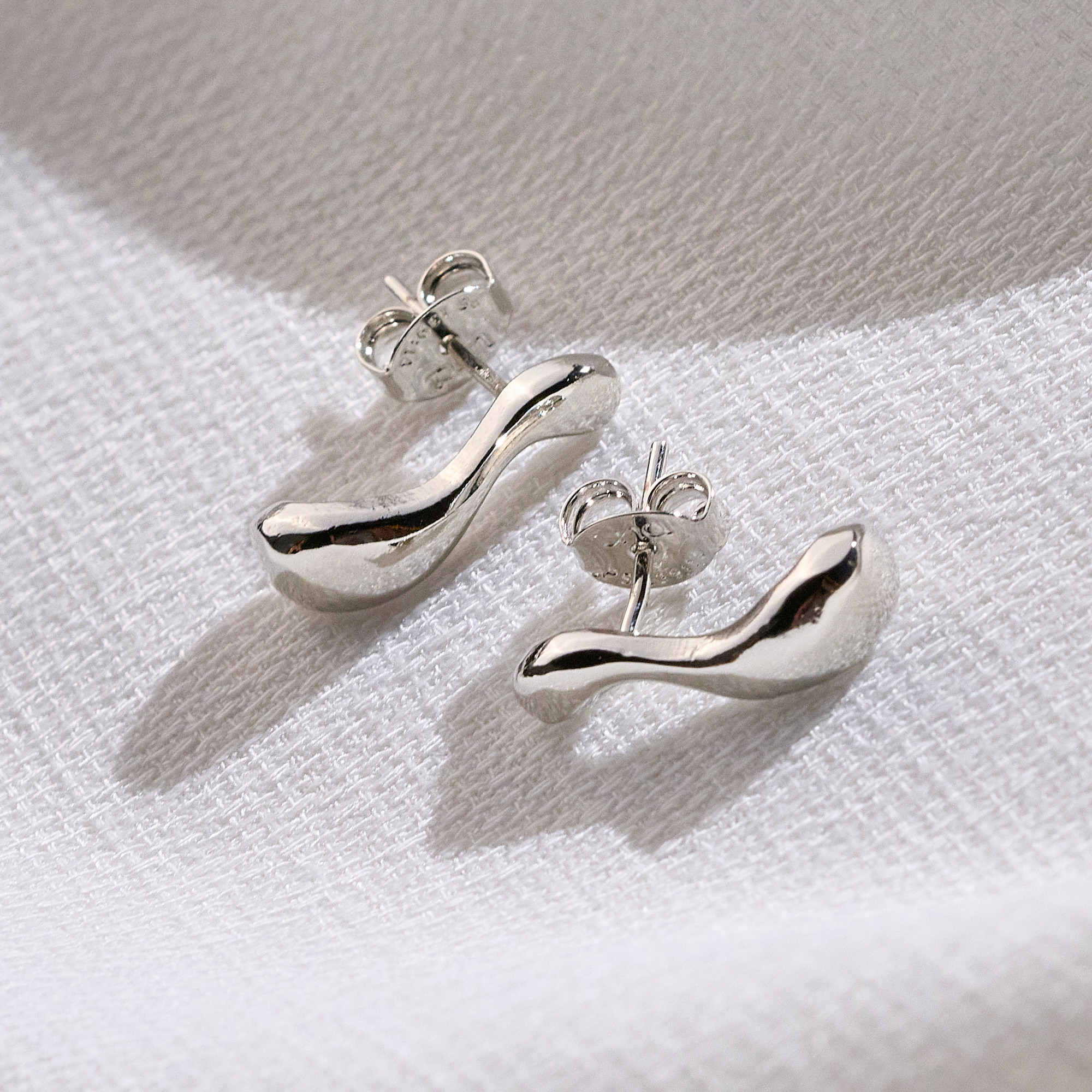 Brinco Eunice Banho Ródio Branco