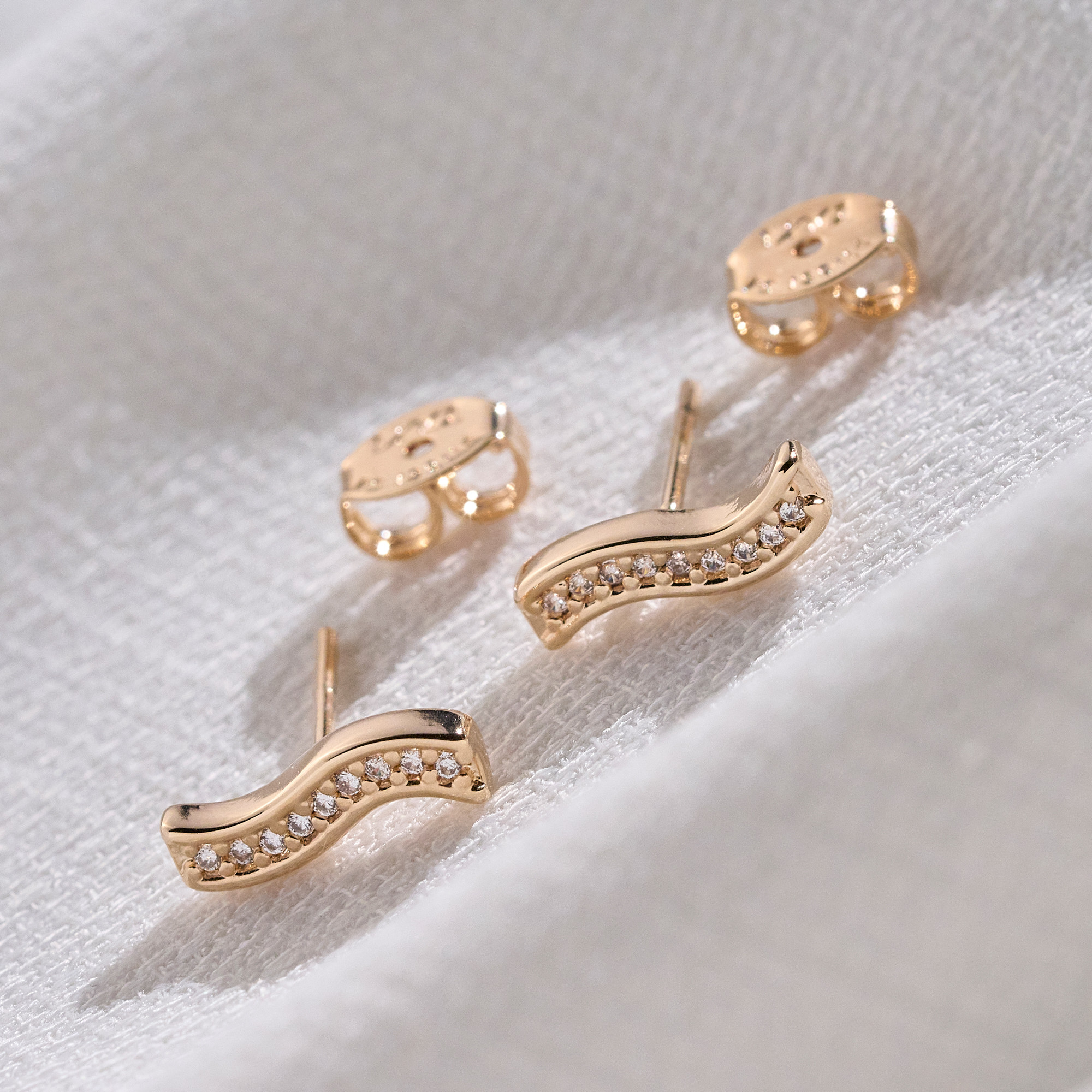 Brinco Idalina Banho Ouro 18k