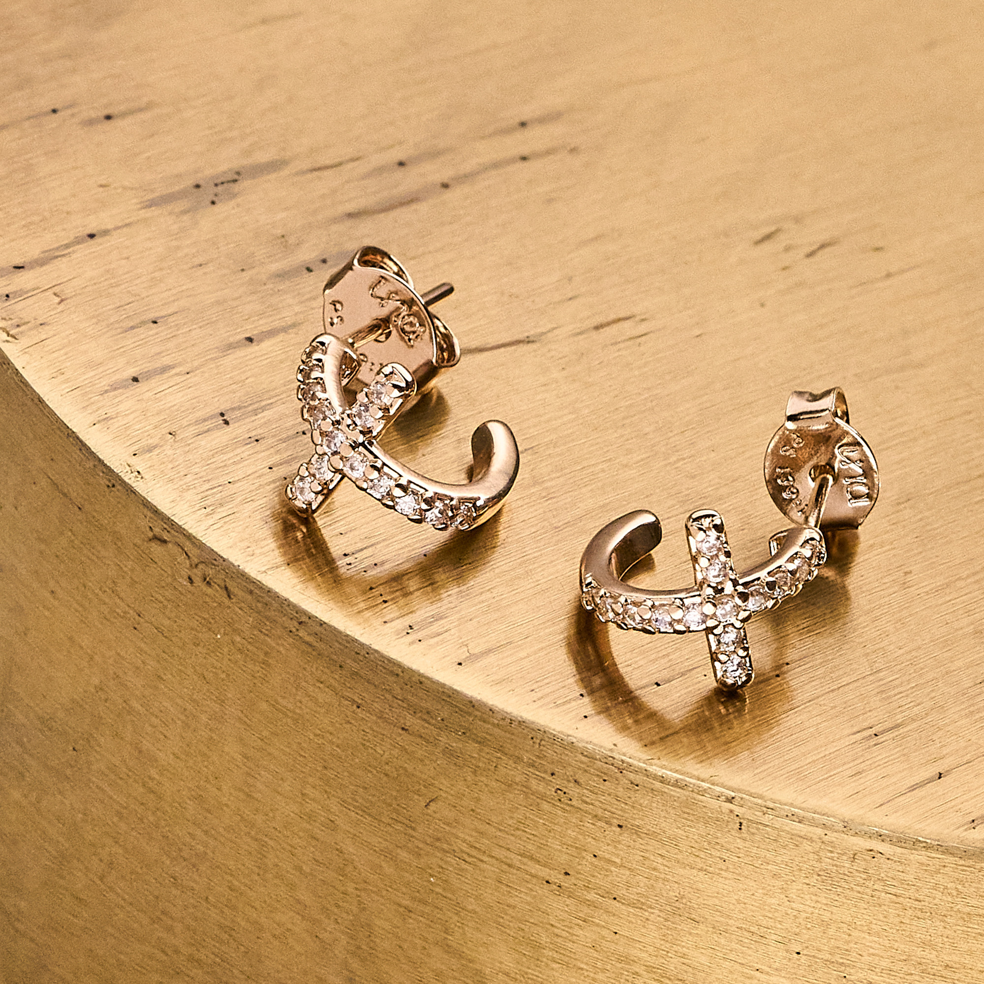 Brinco Adelina Banho Ouro 18k