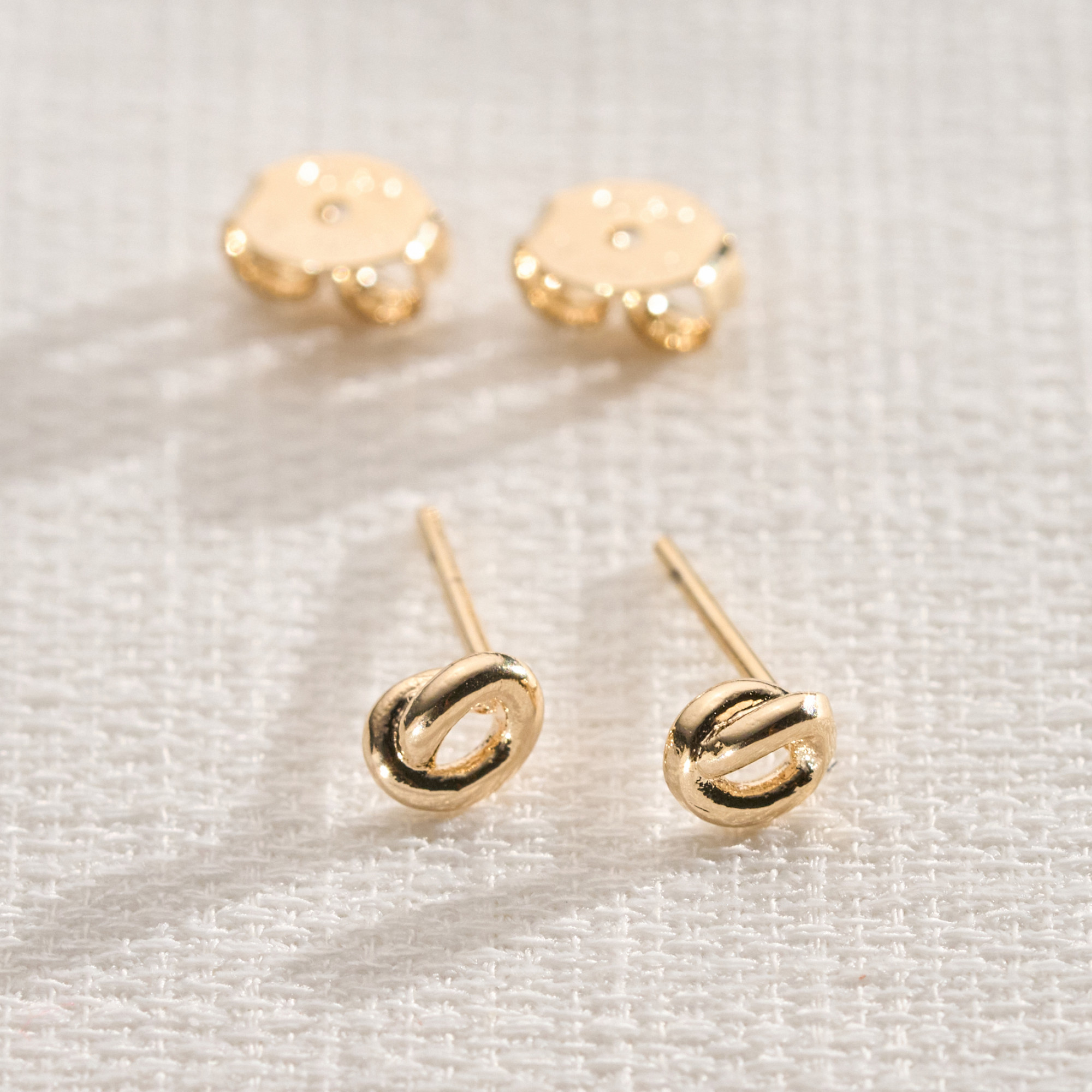 Brinco Donatela Banho Ouro 18k