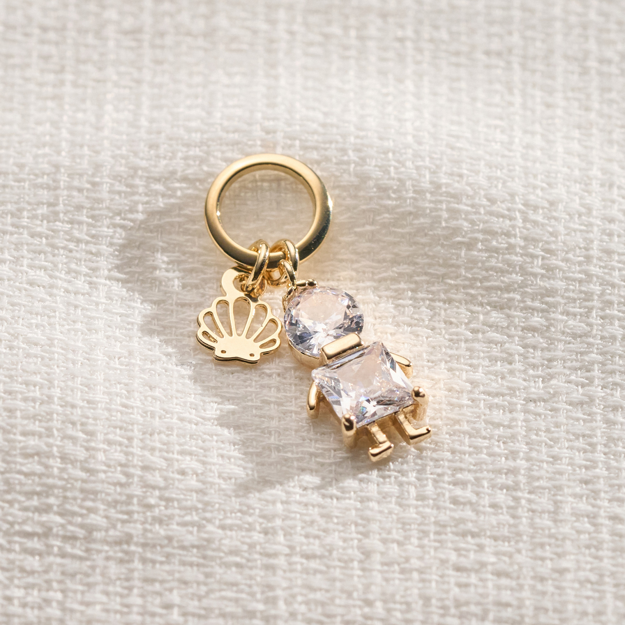 Pingente Thomas Banho Ouro 18k