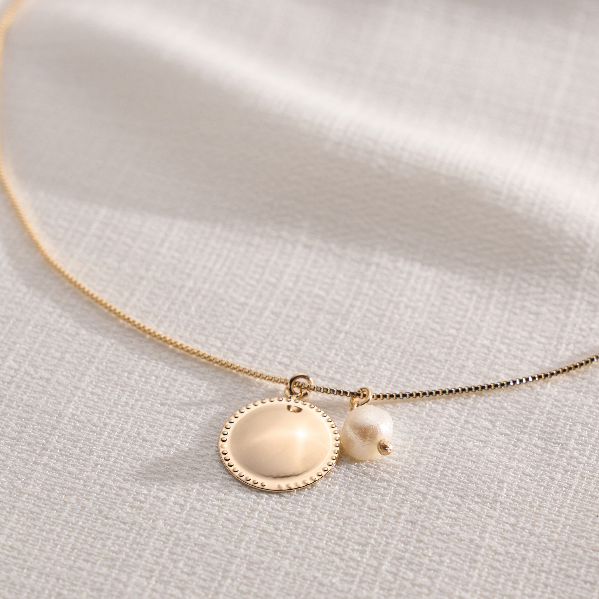 Colar Nicolette Banho Ouro 18k