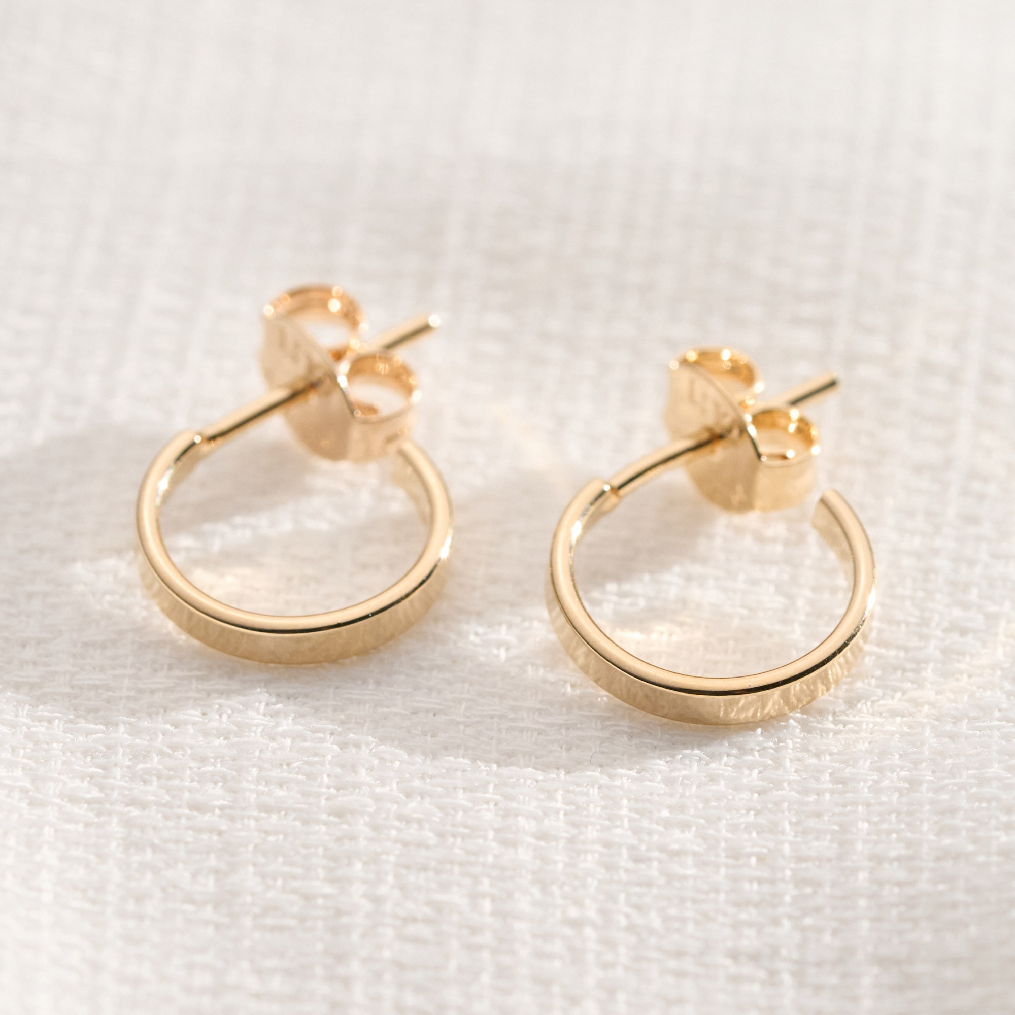 Brinco Brigid Banho Ouro 18k