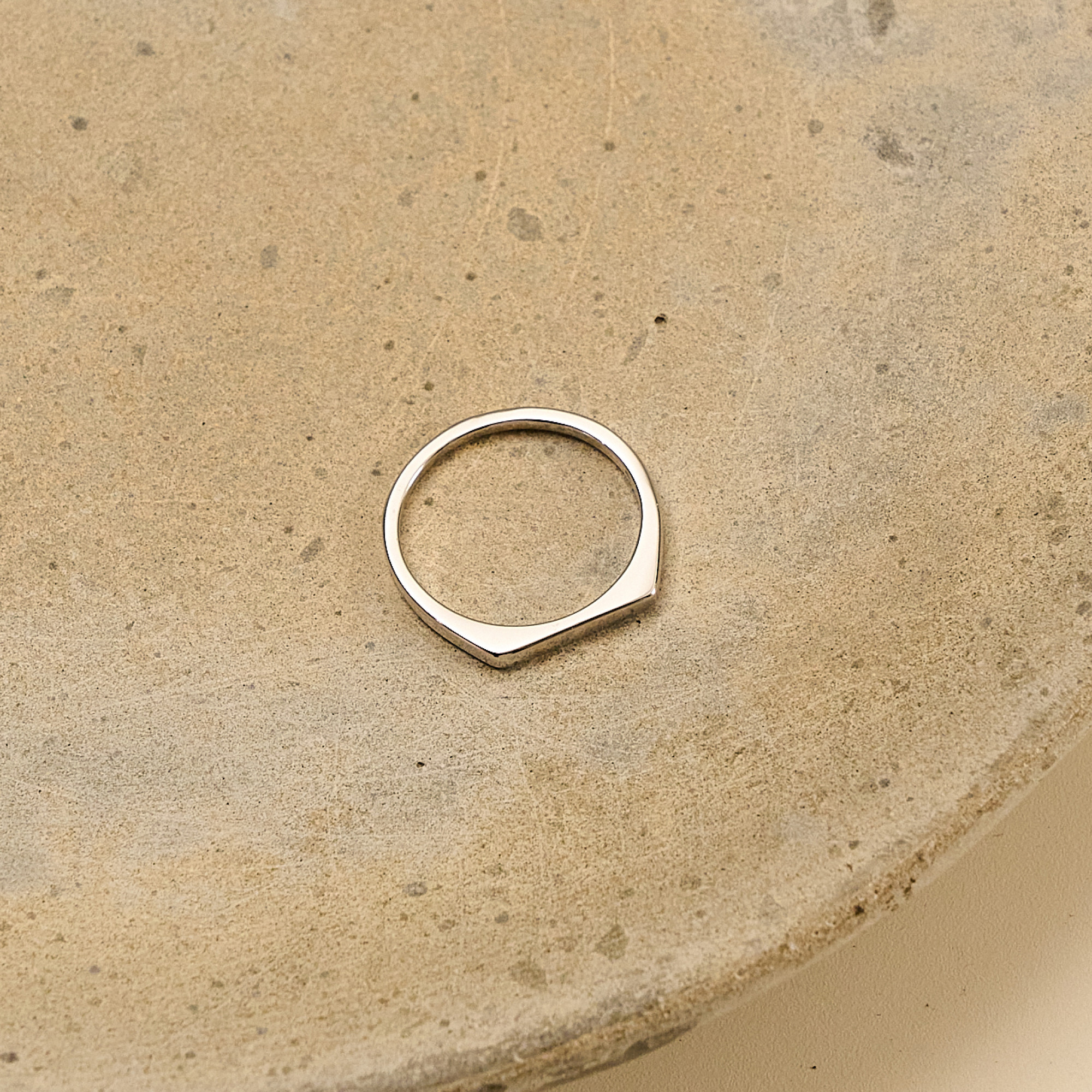 Anel Thay Banho Ródio Branco