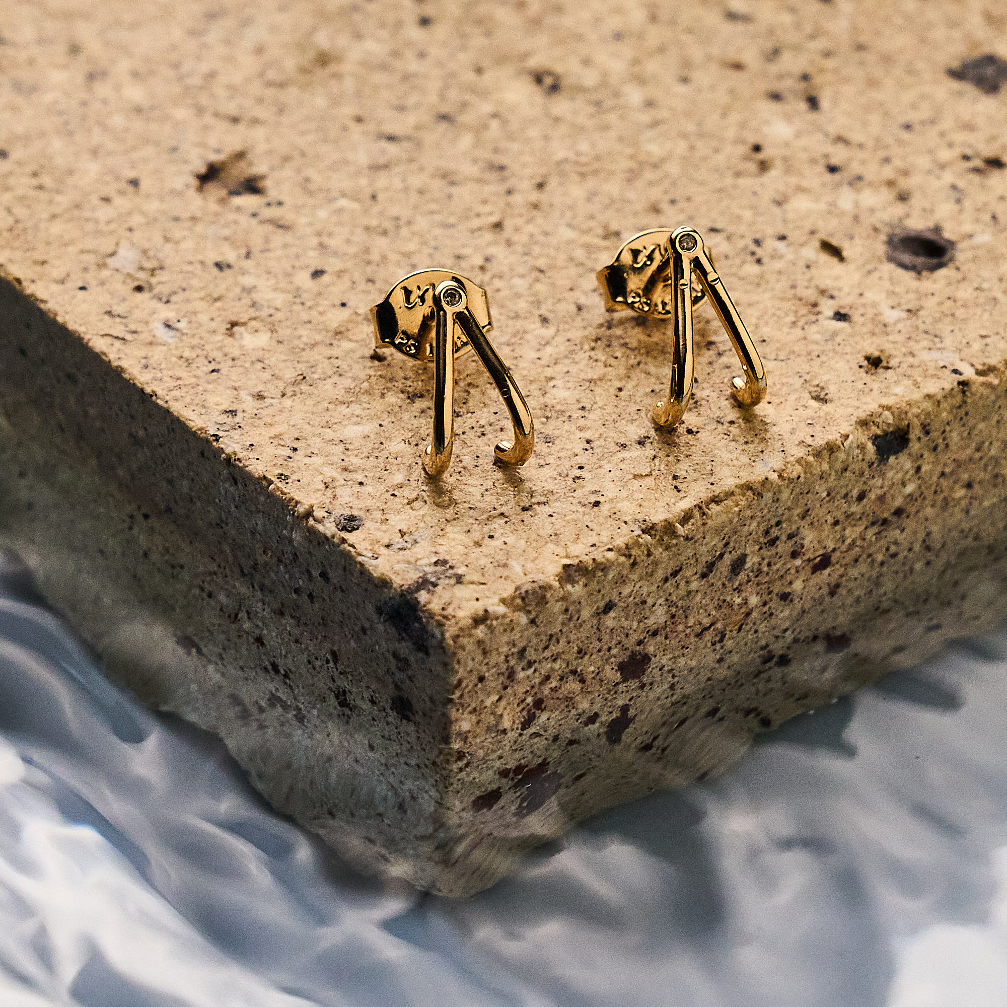 Brinco Maria Valentina Banho Ouro 18k