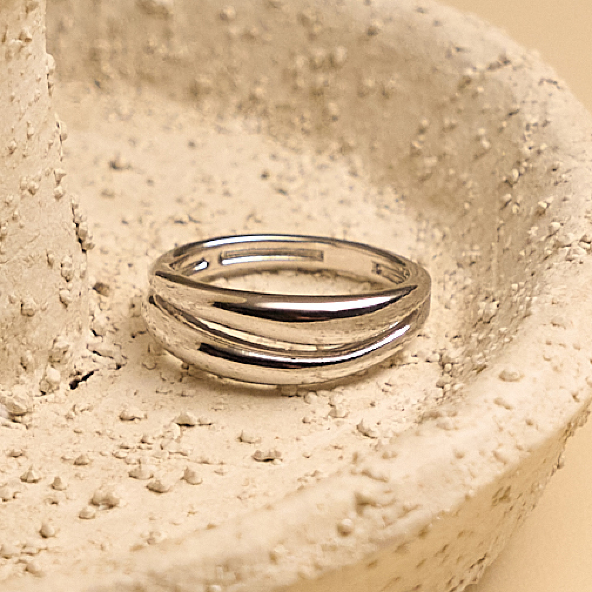 Anel Samantha Banho Ródio Branco