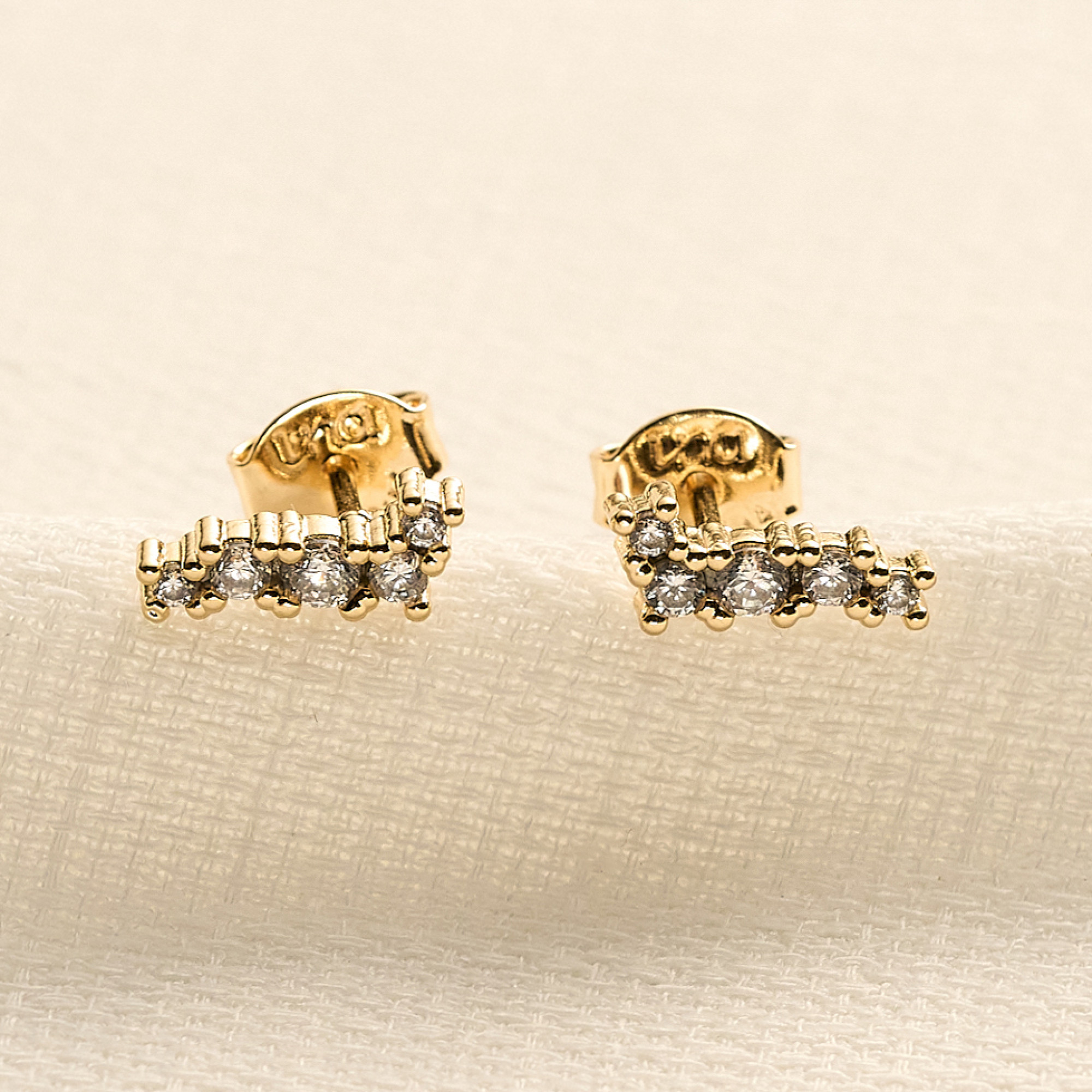 Brinco Mira Banho Ouro 18k