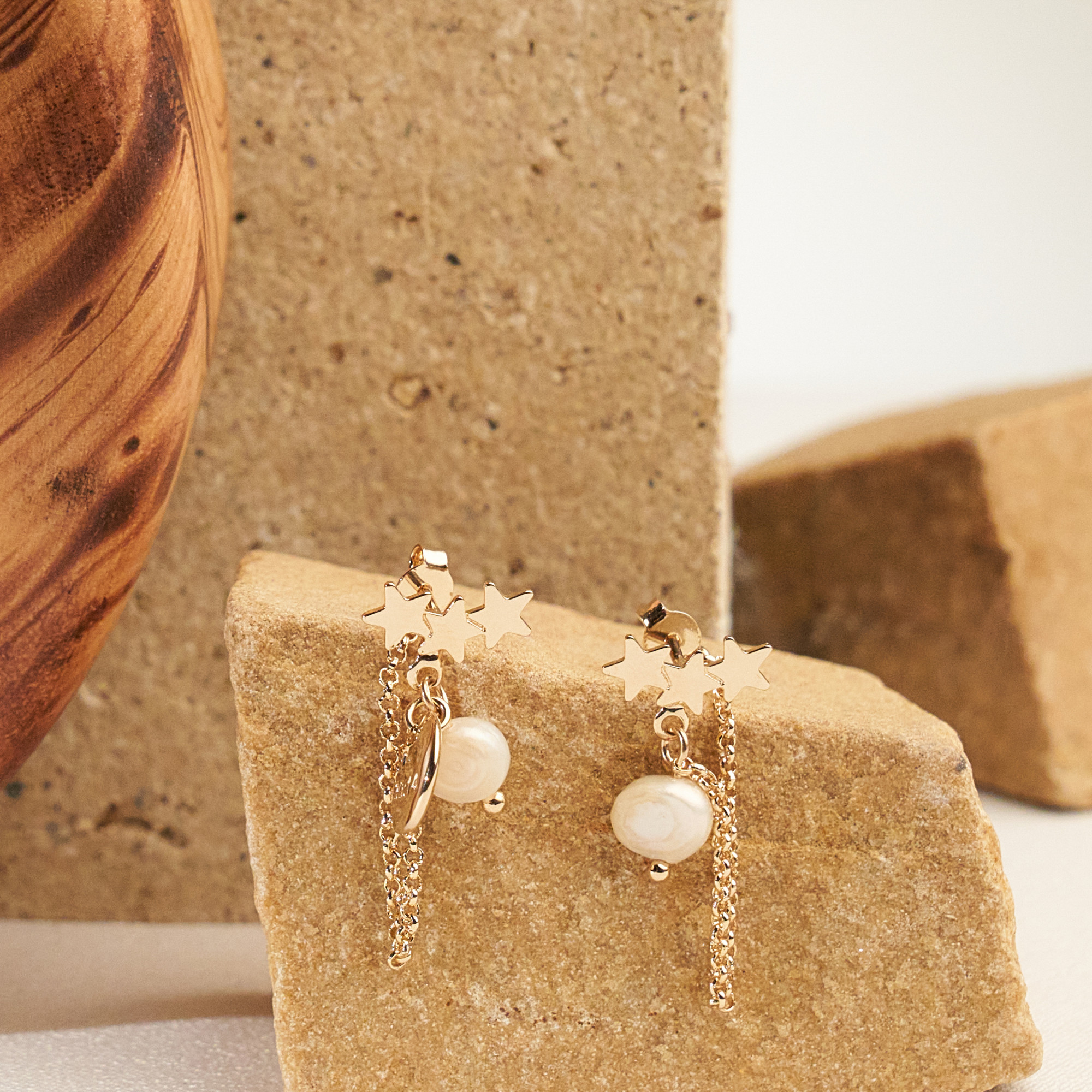 Brinco Fabis Banho Ouro 18k