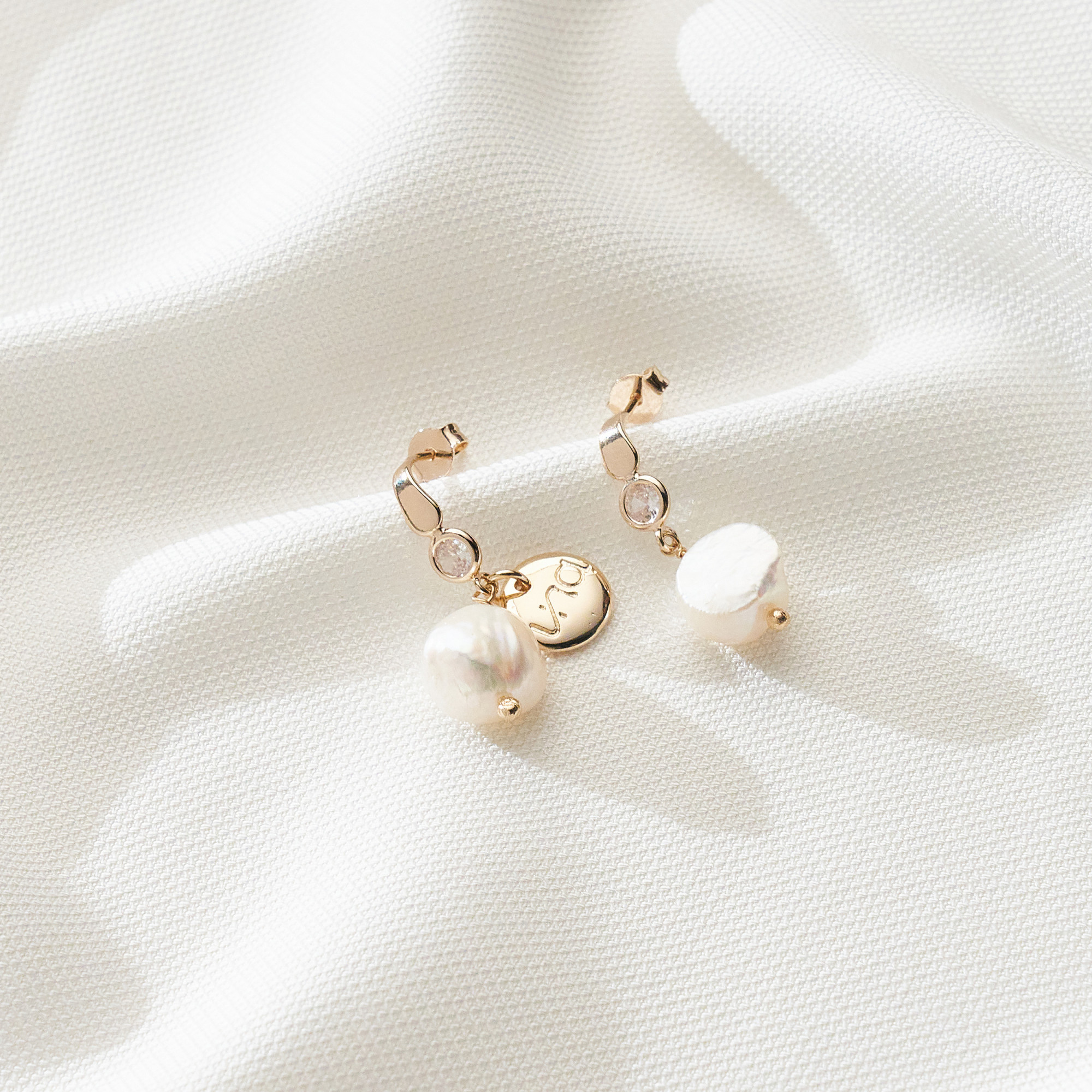 Brinco Paige Banho Ouro 18k