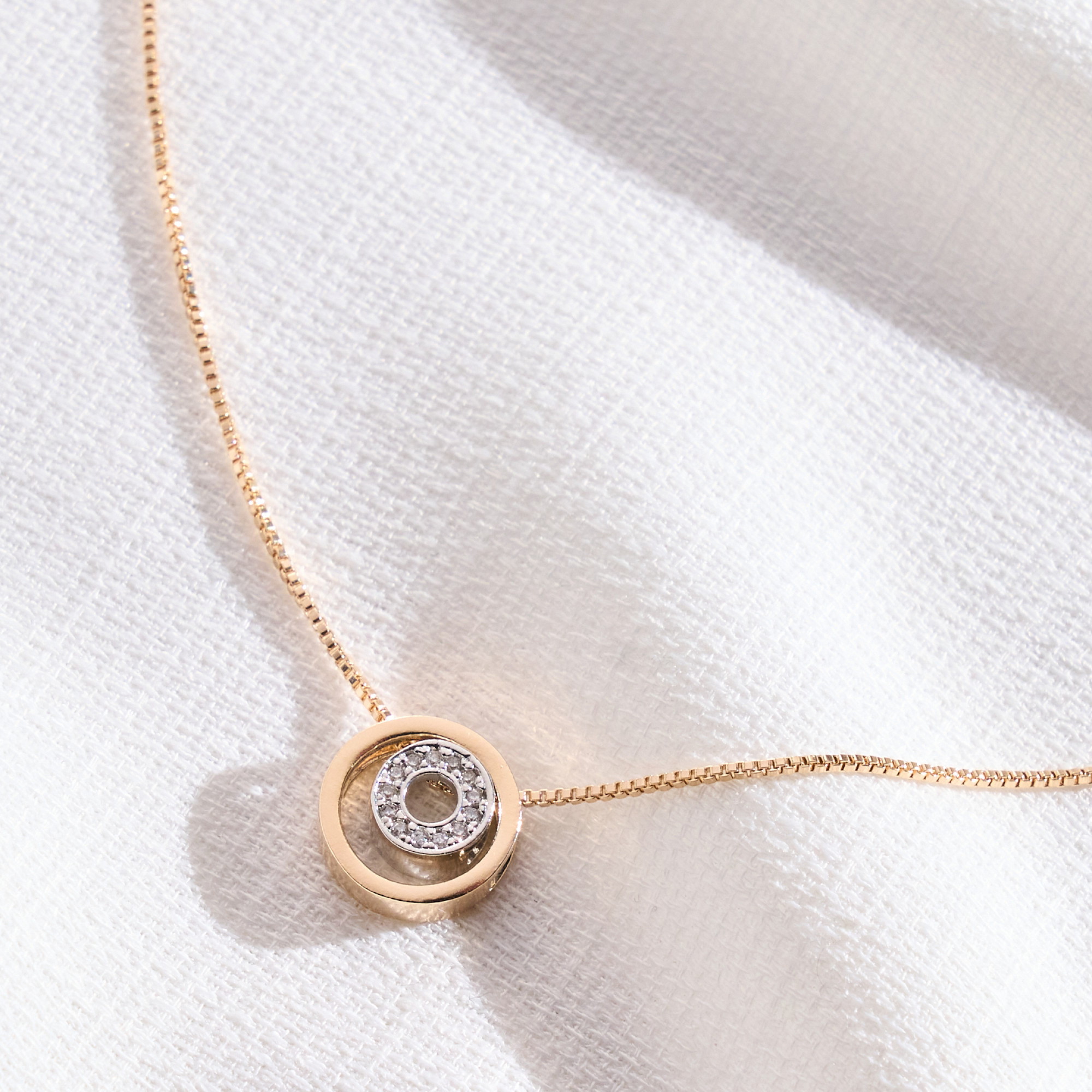 Colar Domênica Banho Ouro 18 e Ródio Branco