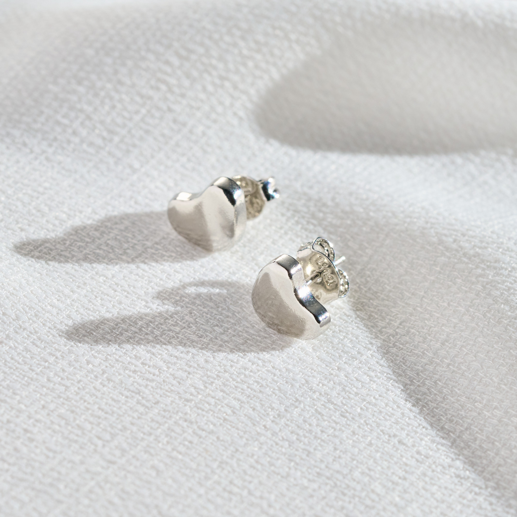 Brinco Zilda Banho Ródio Branco