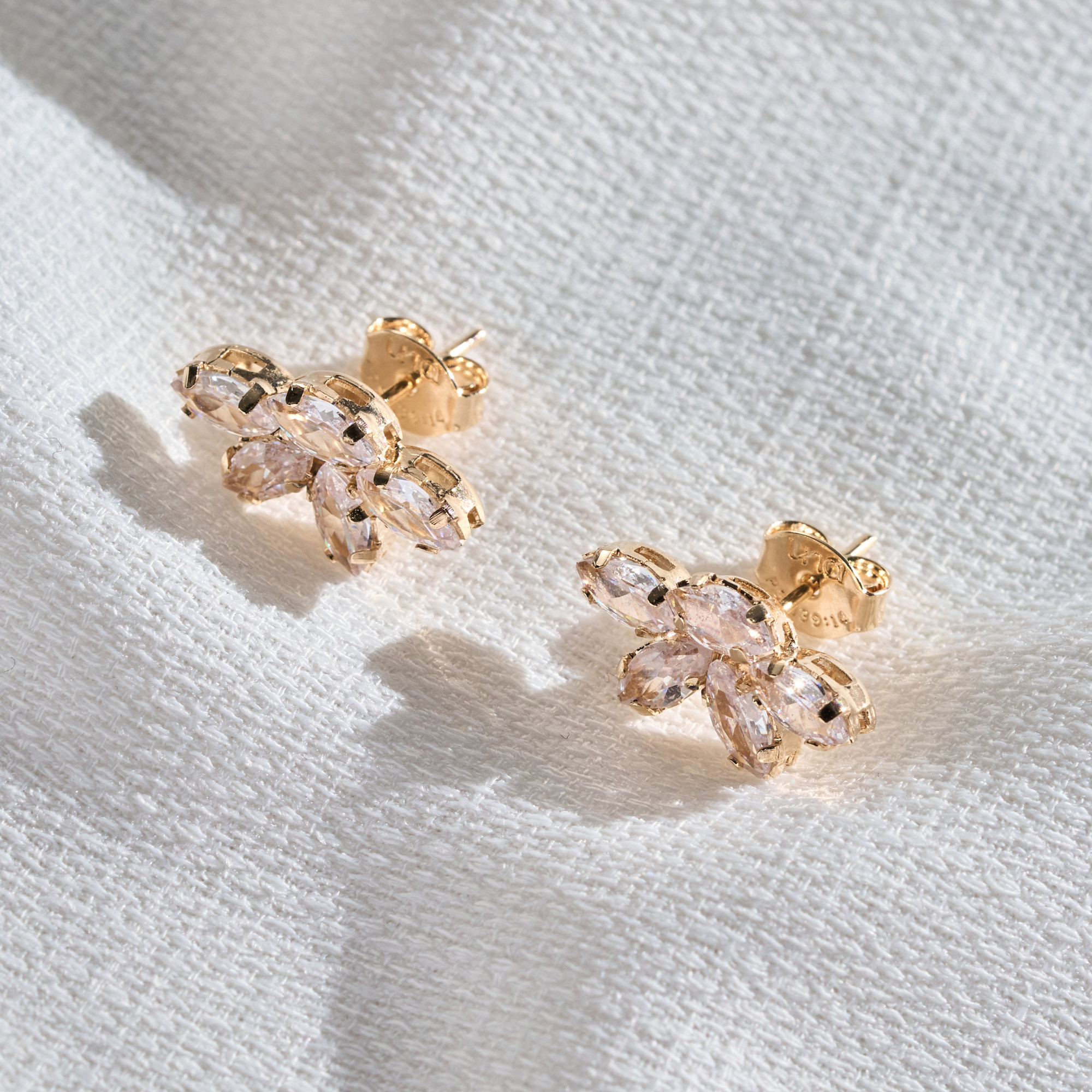 Brinco Marla Banho Ouro 18k