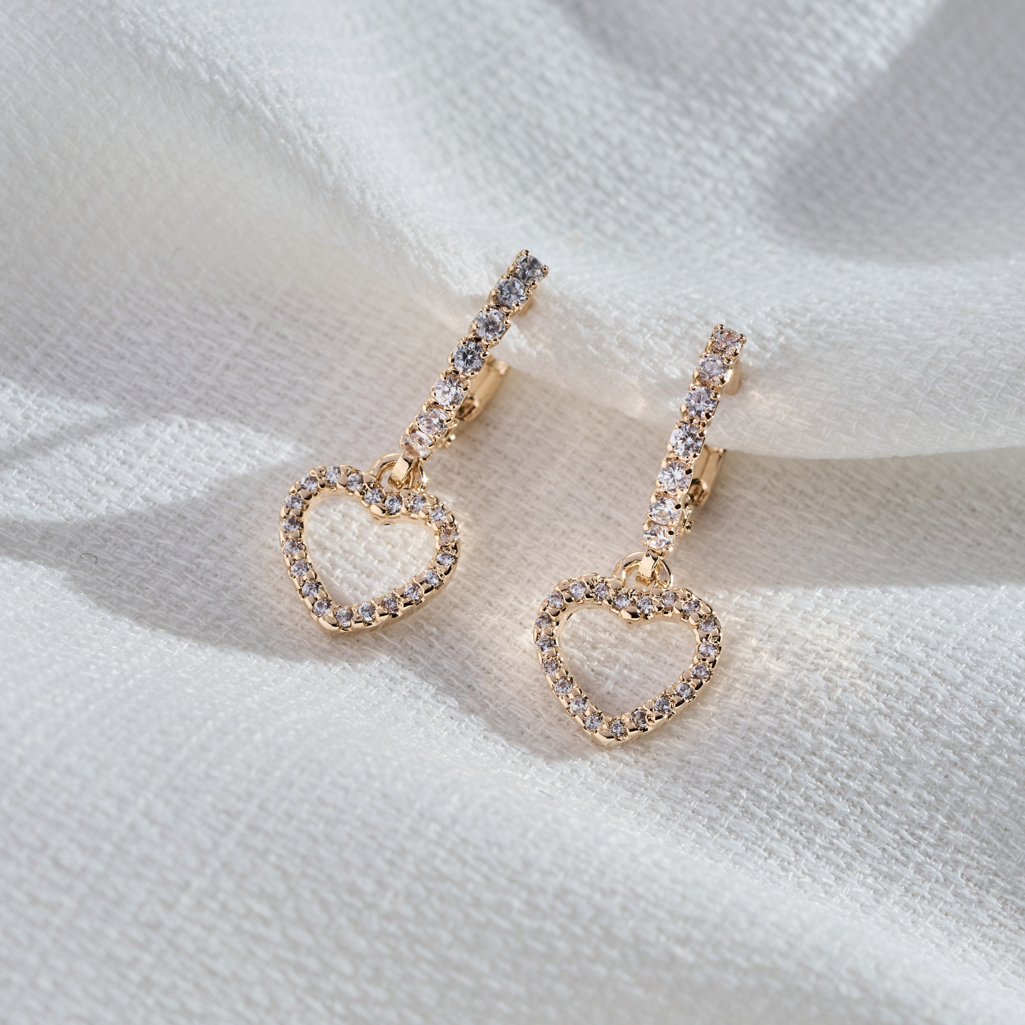 Brinco Aliandra Banho Ouro 18k