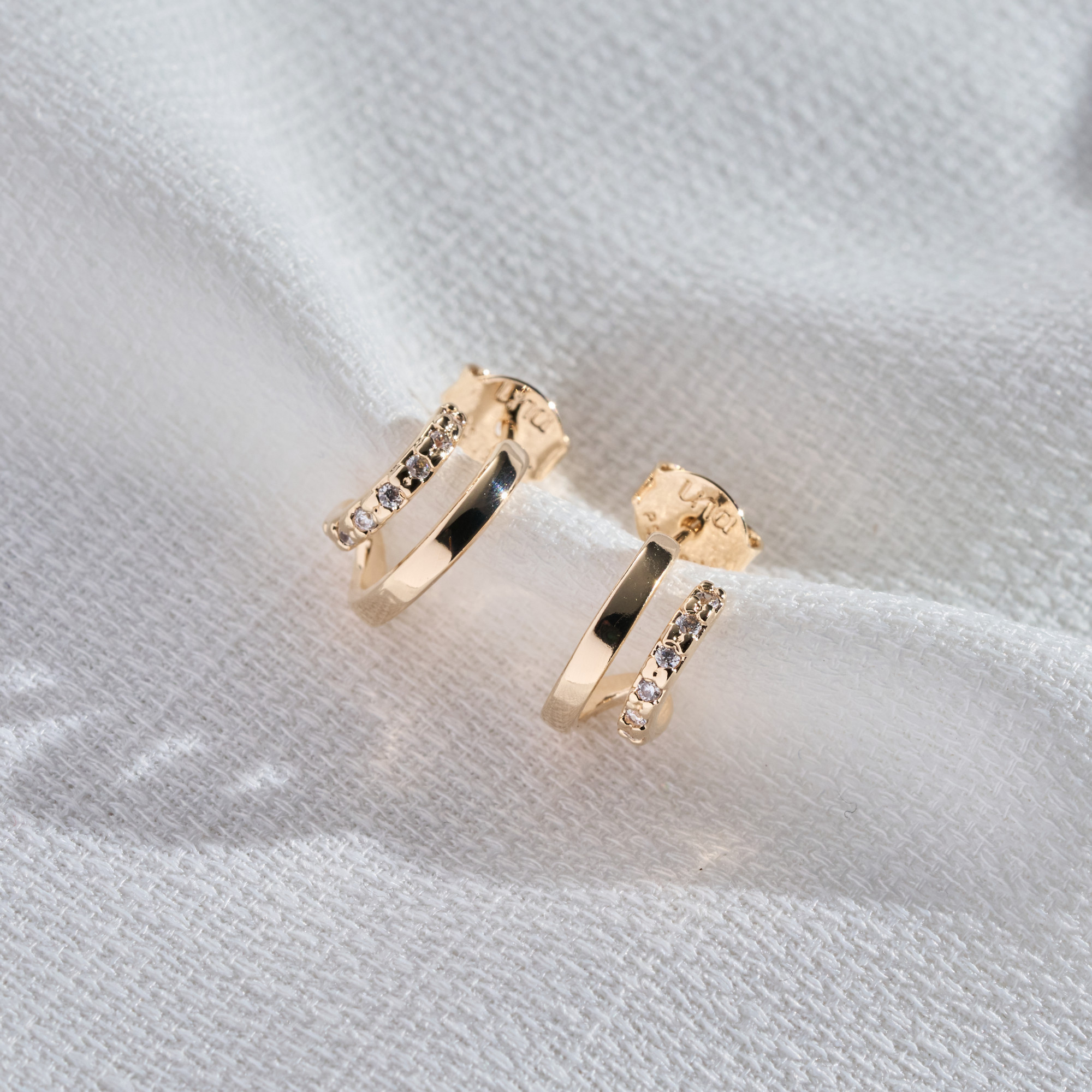 Brinco Leslie Banho Ouro 18k