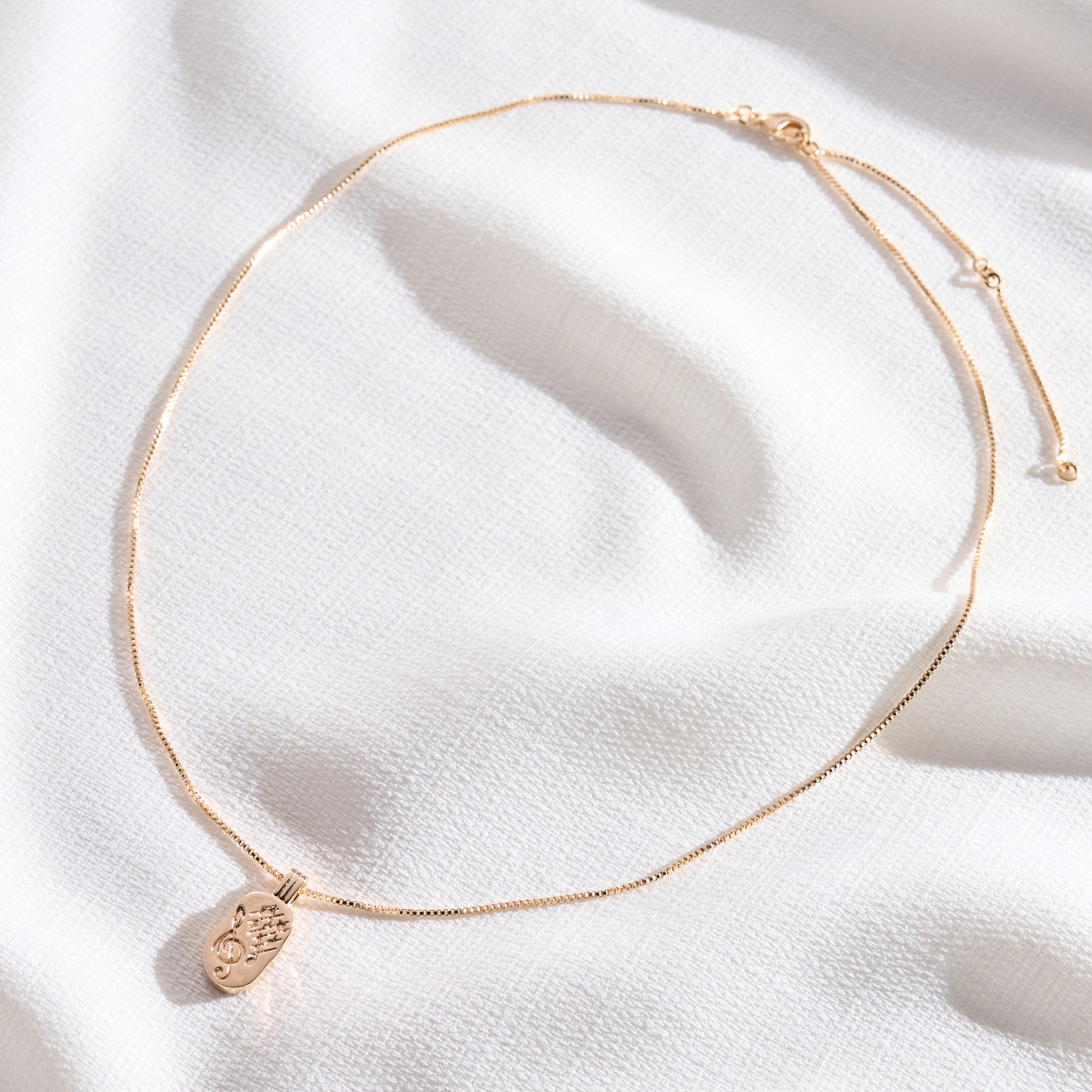 Colar Zaila Banho Ouro 18k