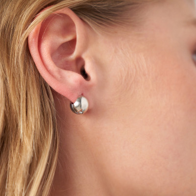 Brinco Yumi Banho Ródio Branco