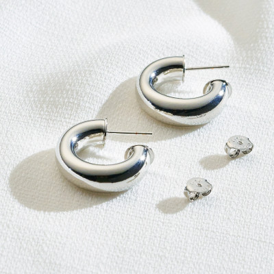 Brinco Nyla Banho Ródio Branco