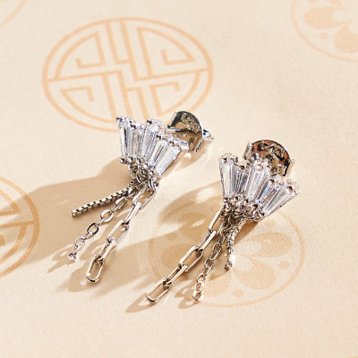 Brinco Bae Banho Ródio Branco