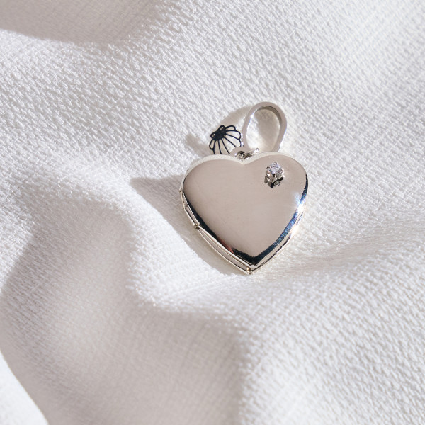 Pingente Relicário Karolaine Banho Ródio Branco