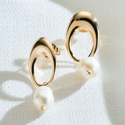 Brinco Minji Banho Ouro 18k