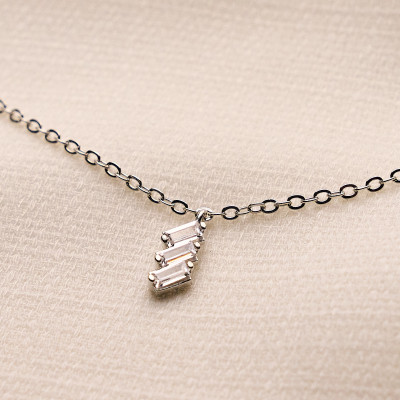 Colar Frigge Banho Ródio Branco